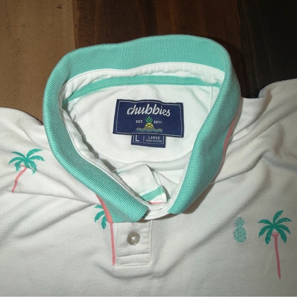 Chubbies Men’s Button Up Shirt - Picture 3 of 4